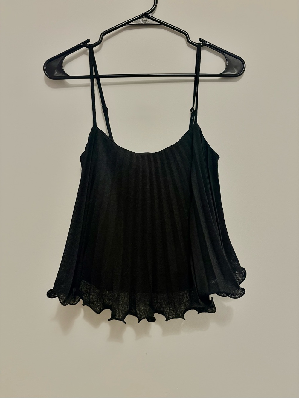 Hello Molly Black Pleated Ruffle Hem Spaghetti Strap Tank